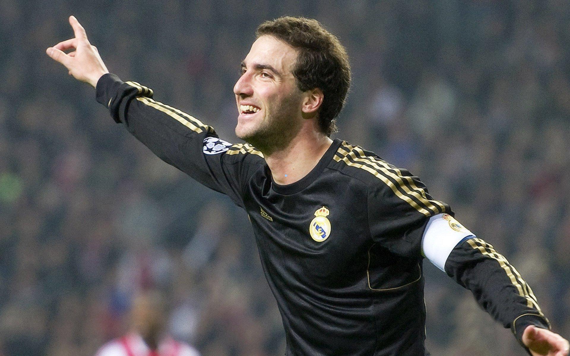 足彩网-伯恩茅斯与拉齐奥就门将曼达斯转会达成协议，先租后买总额2000万欧元