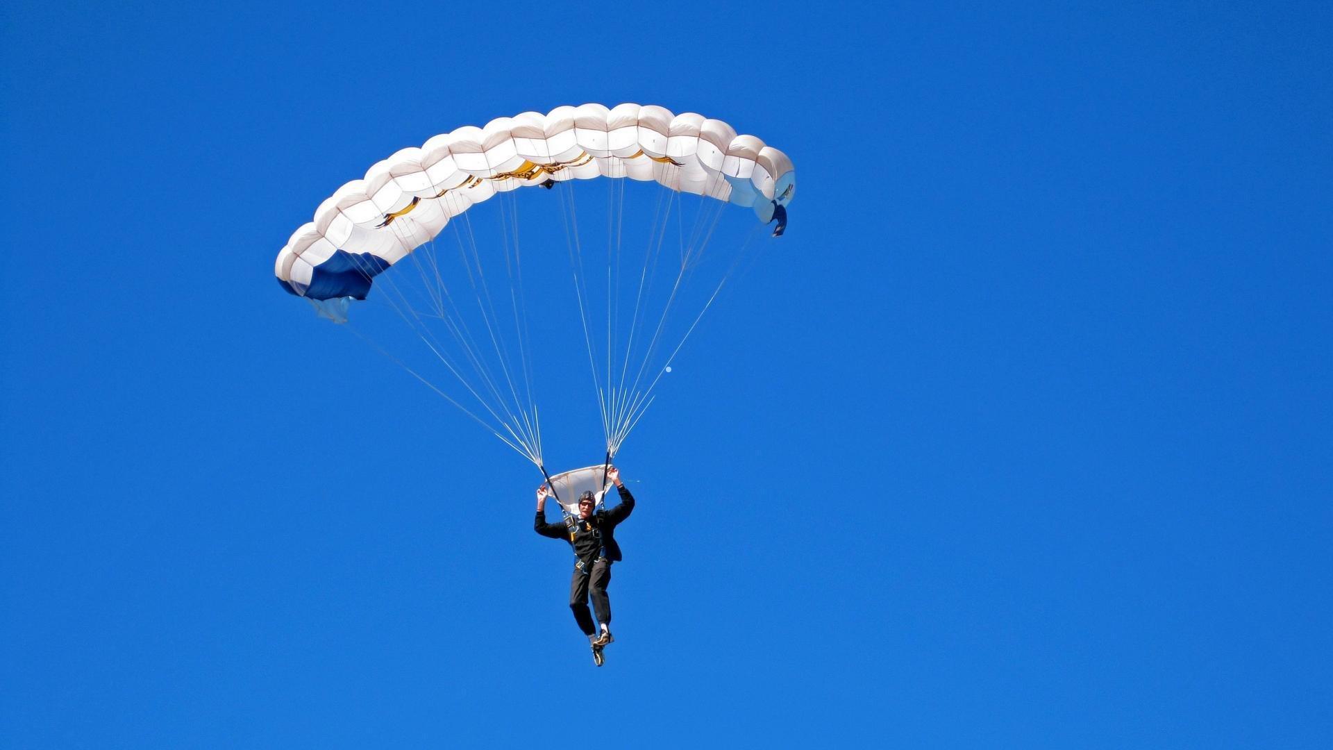 教练小阿德尔曼高度评价墨菲，西部潜藏瑰宝，转会东部或掀波澜
