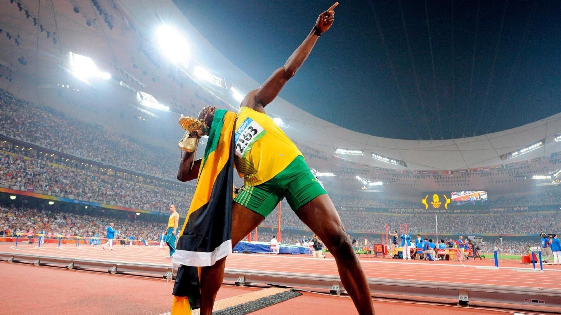 都灵主场对阵罗马，切-亚当斯与弗拉希奇先发，迪巴拉及佩莱格里尼登场